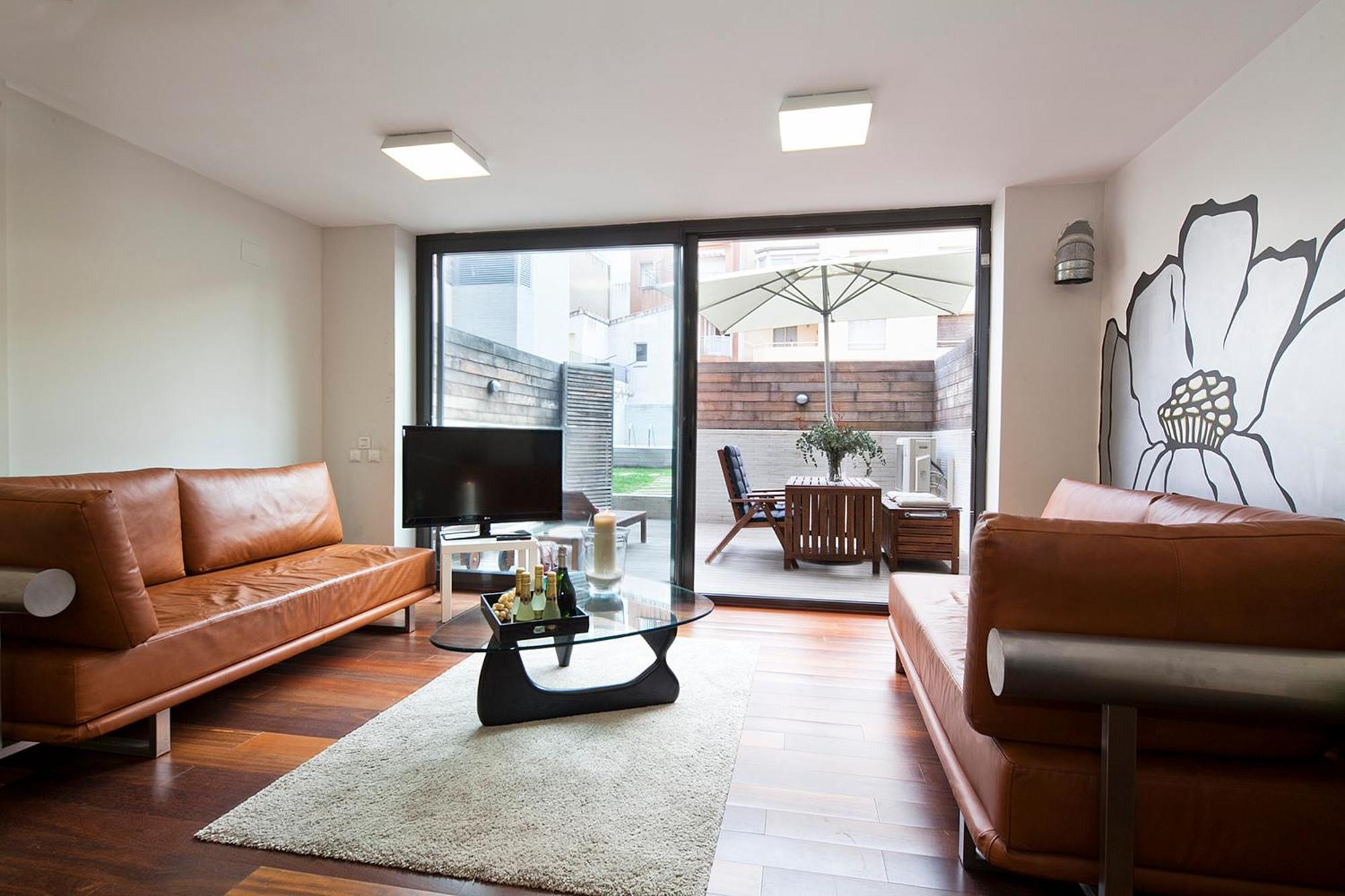 My Space Emirates - Splendid With Terrace And Pool Near Park Gueell Appartement Barcelone